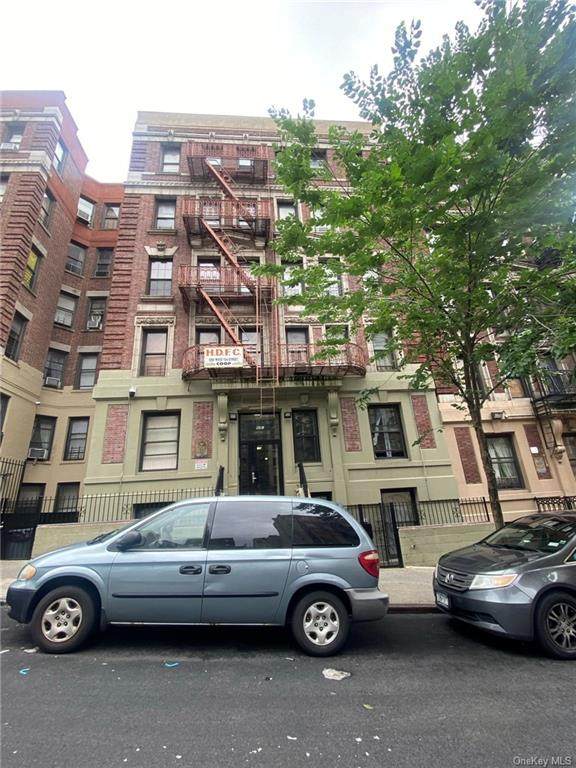 520 134 Street - Photo 1
