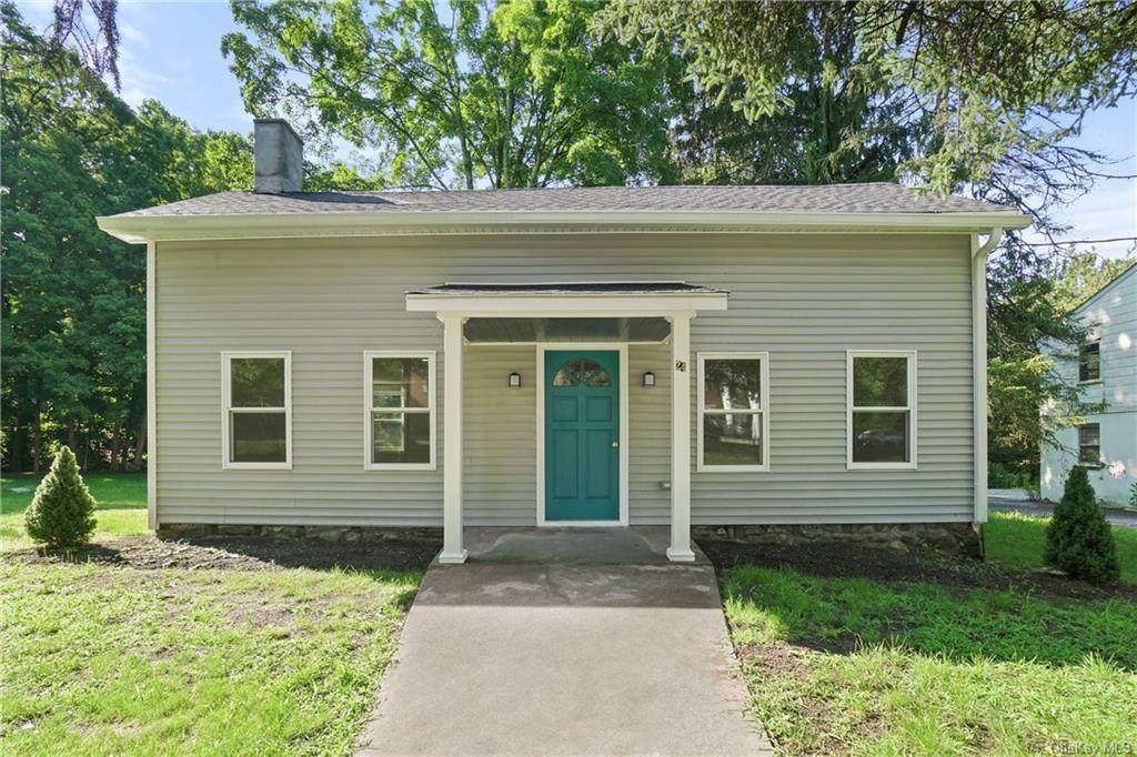 24 Peekskill Hollow Road - Photo 1
