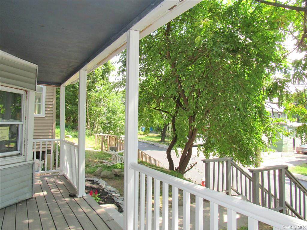 328 North Street - Photo 1