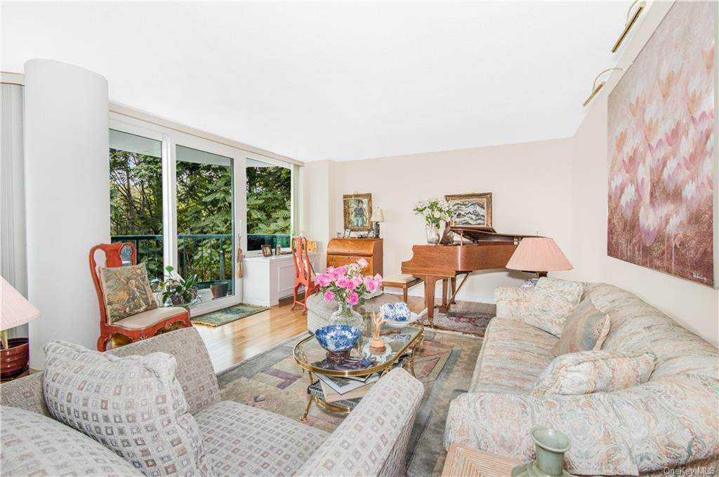 2521 Palisade Avenue - Photo 1