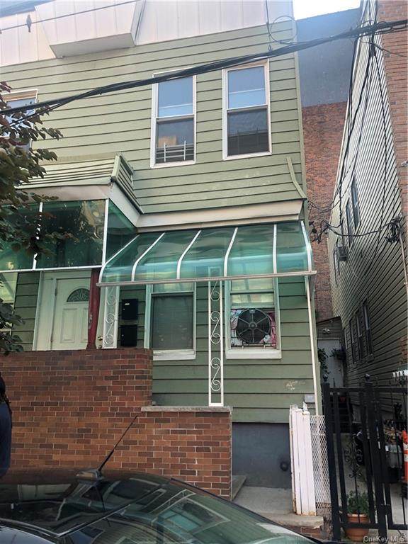 1387 Bristow Street - Photo 1