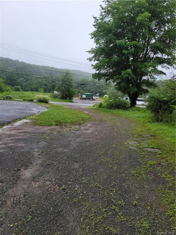 69 Sullivan Avenue - Photo 1