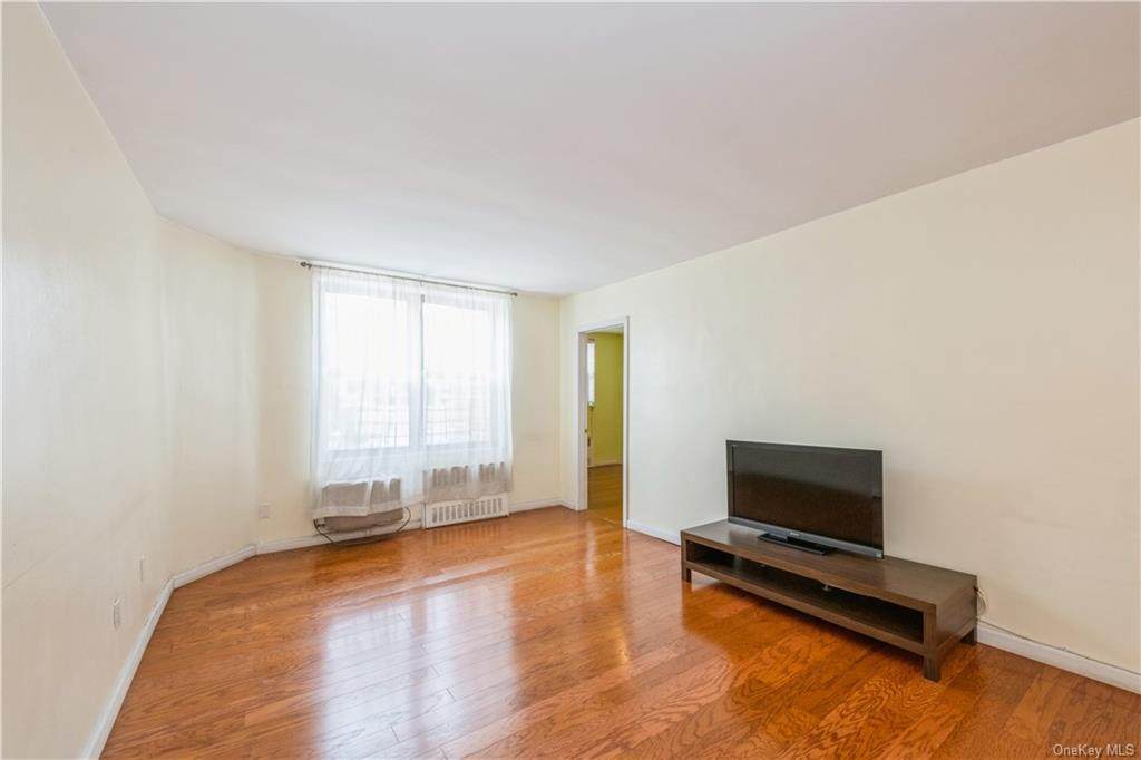 66-15 Thorton Place - Photo 1