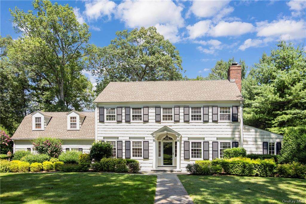 87 Round Hill Road - Photo 1
