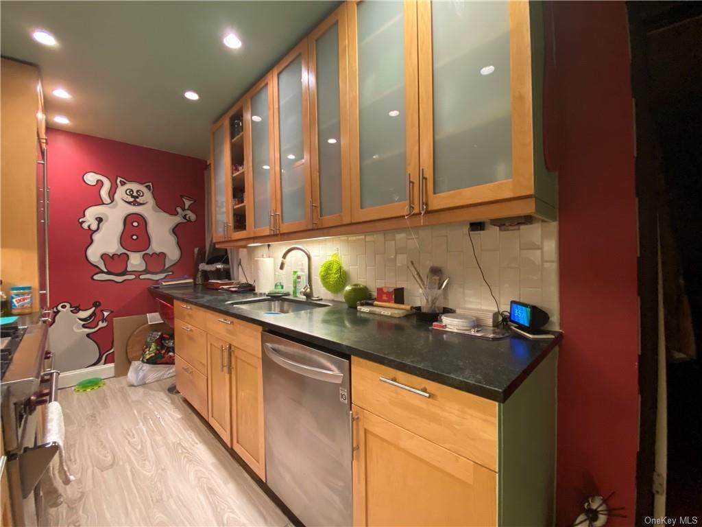3347 91st Street - Photo 1