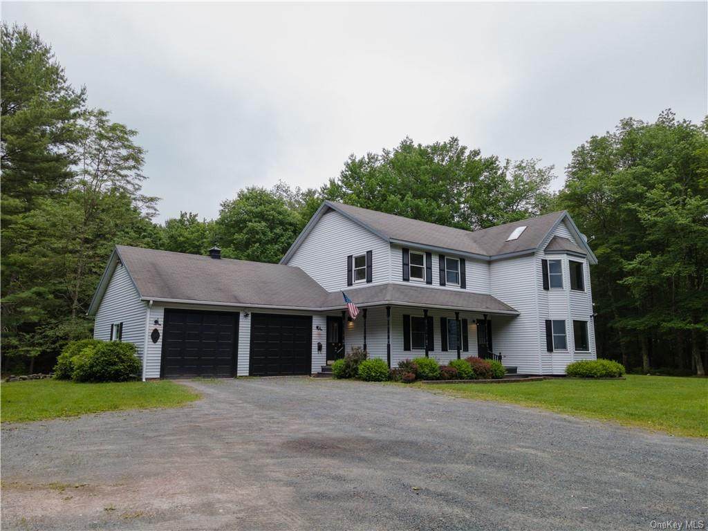 325 Hartwood Road - Photo 1