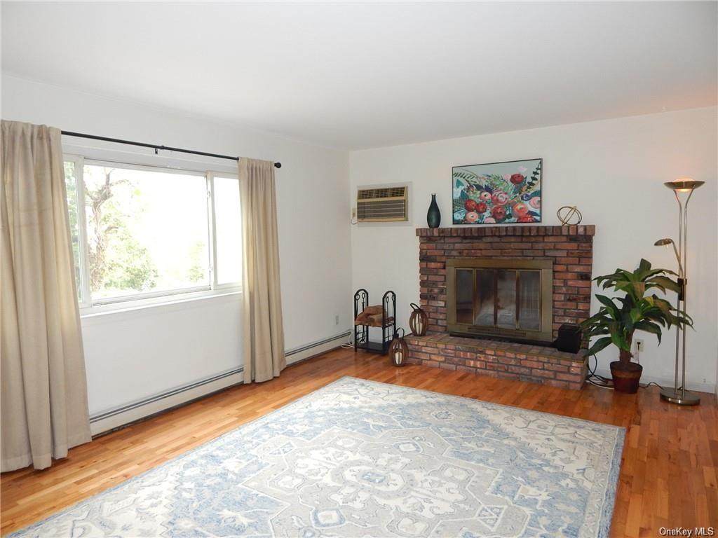 8 Riverview Avenue - Photo 1