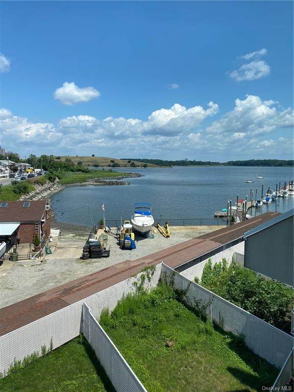 202 Outlook Avenue - Photo 1