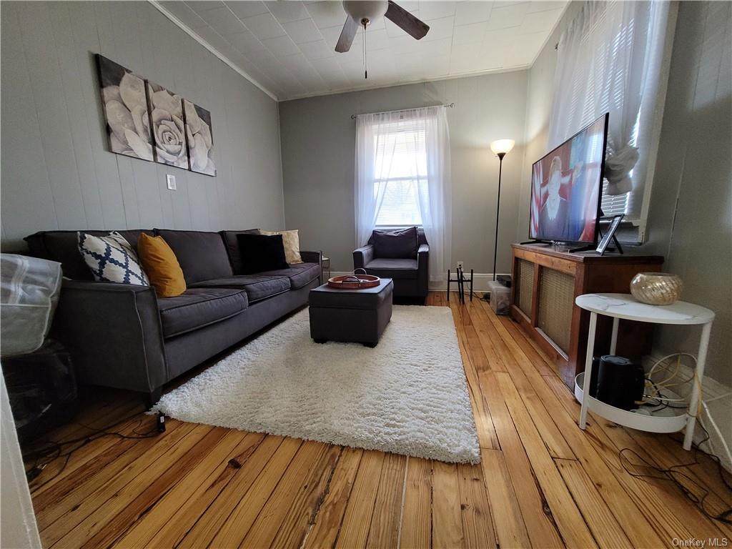 640 Valley Avenue - Photo 1