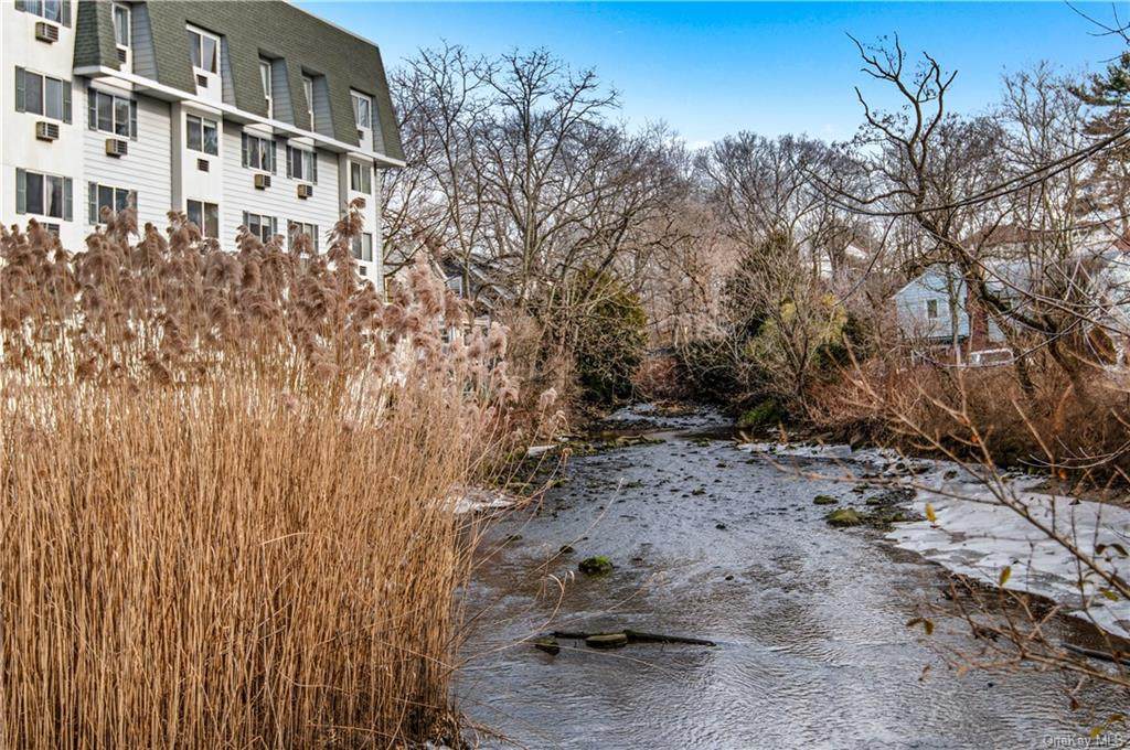 1035 Boston Post Road - Photo 1