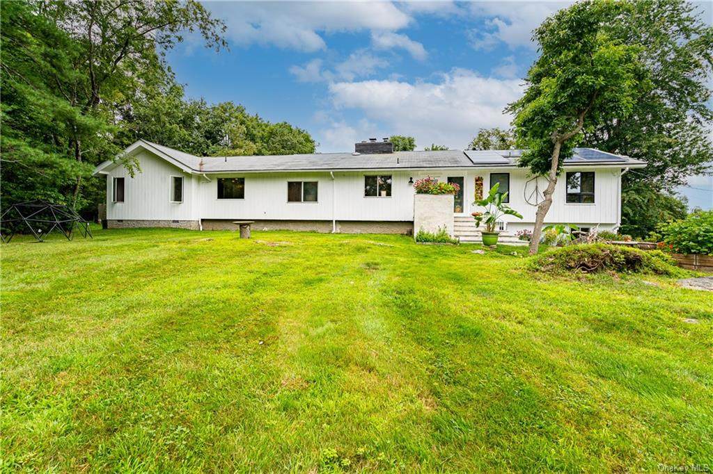 204 Keeler Lane - Photo 1
