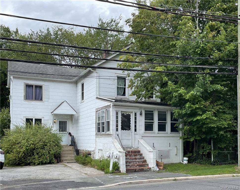 402 Lexington Avenue - Photo 1