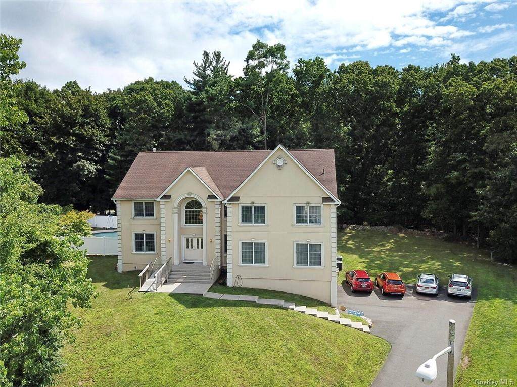 9 Whisper Lane - Photo 1