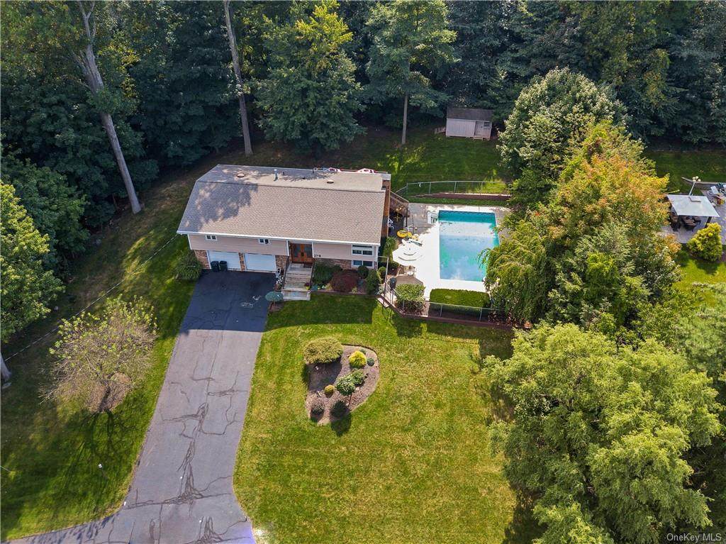 27B Airmont Road - Photo 1