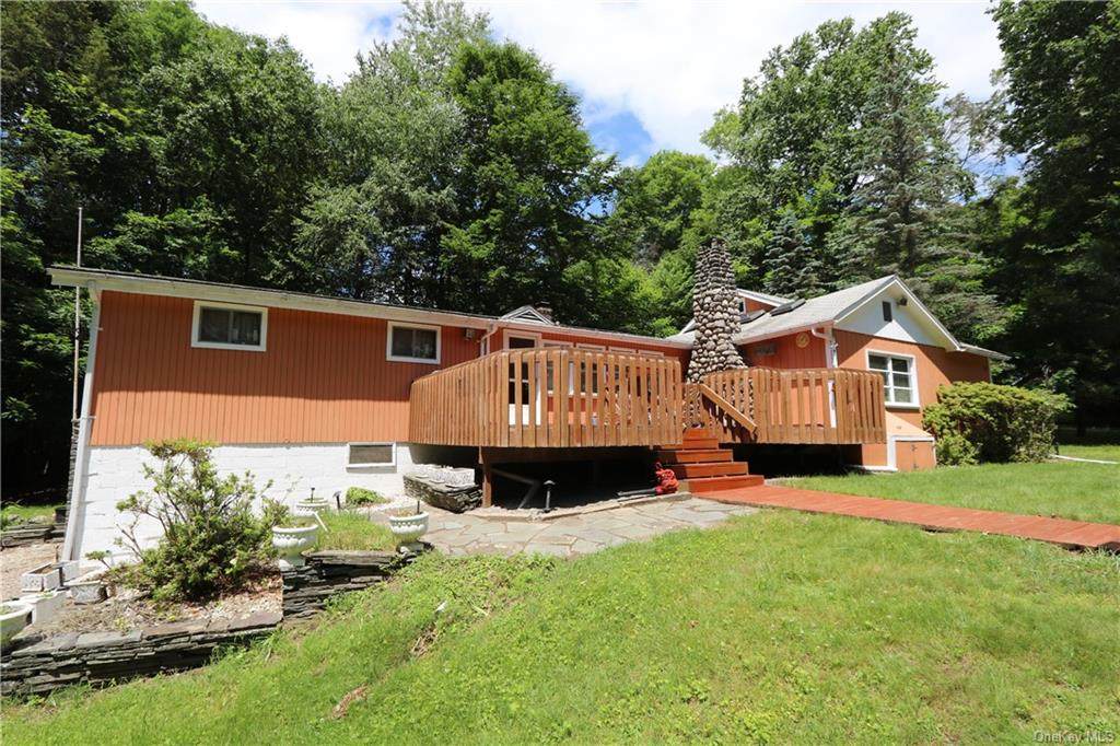 79 Oak Street - Photo 1