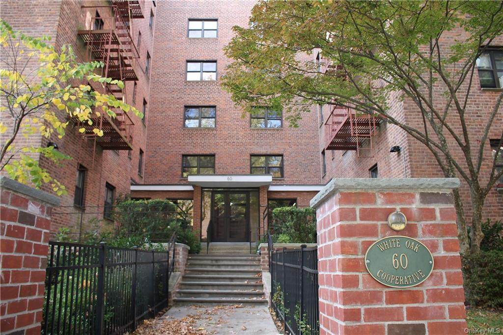60 White Oak Street - Photo 1