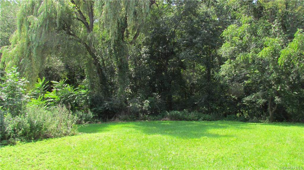 18 Willow Cross Road - Photo 1