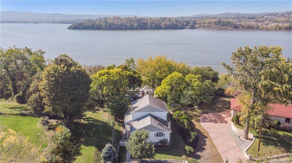 23 Wayne Avenue - Photo 1