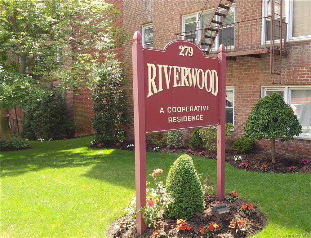 279 Broadway - Photo 1