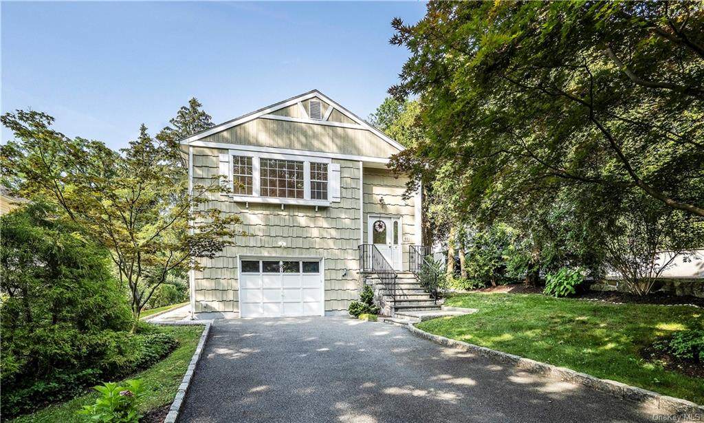 81 Bischoff Avenue - Photo 1