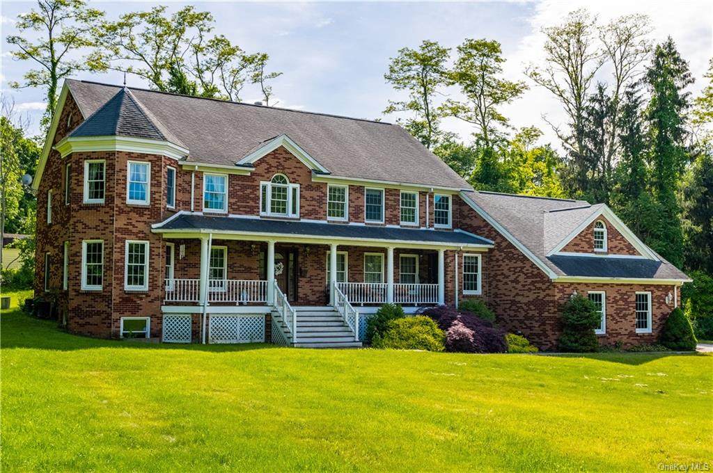 12 Country Glen - Photo 1