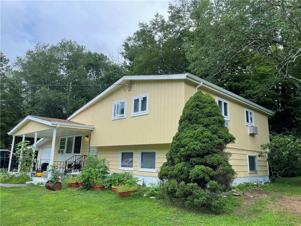 4 Pinewood Estates Road - Photo 1