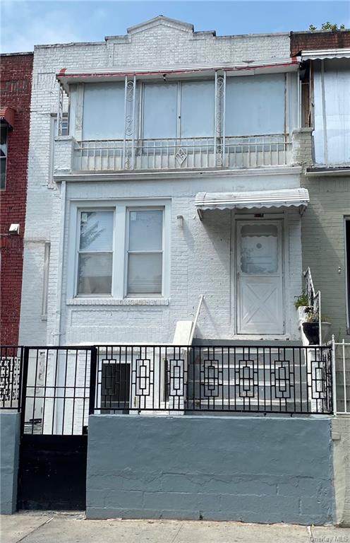 1213 Manor Avenue - Photo 1