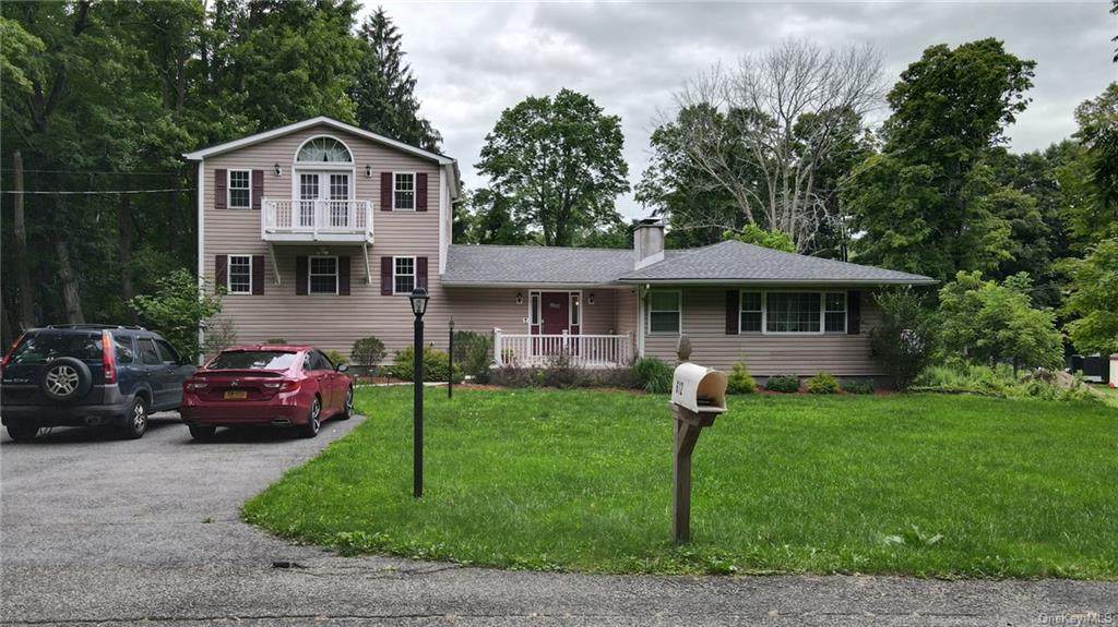 612 Old Stormville Mountain Road - Photo 1