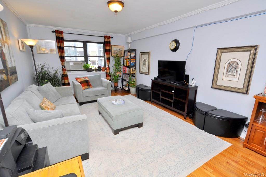 19 Old Mamaroneck Road - Photo 1