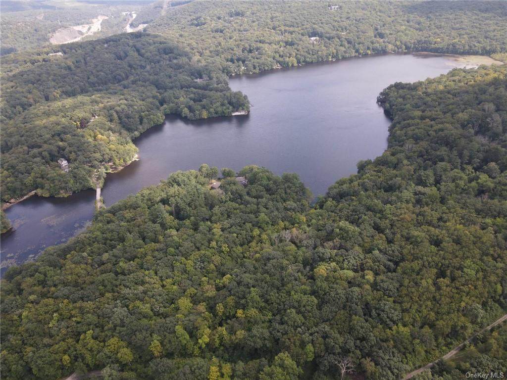 12 Pierson Lakes Road - Photo 1