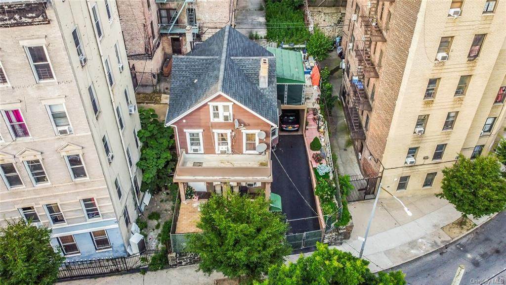347 195th Street - Photo 1
