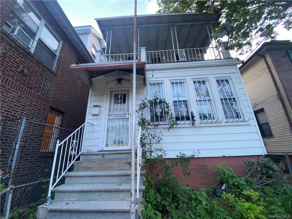 2027 Pitman Avenue - Photo 1