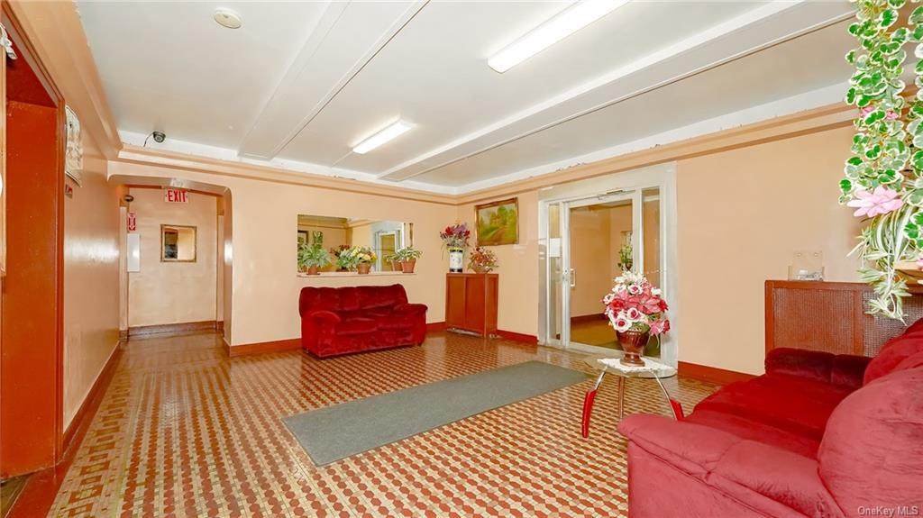 463 178th Street - Photo 1