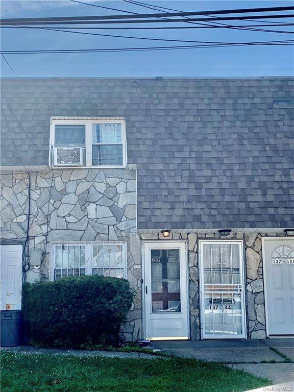 13714 167th Street - Photo 1
