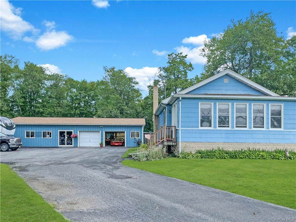 759 Kings Highway - Photo 1