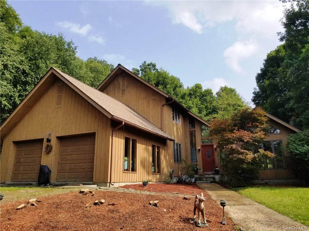 24 Meadowbrook Court - Photo 1