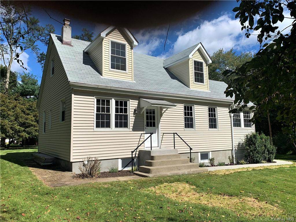 1017 Main Street - Photo 1