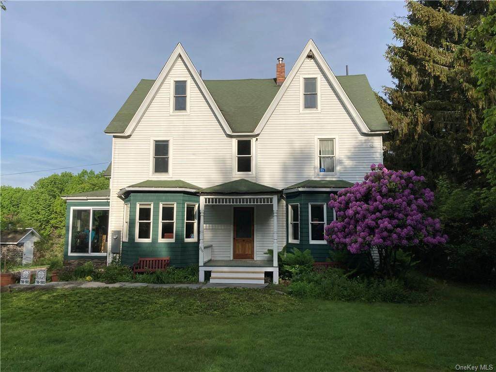 236 Royce Road - Photo 1