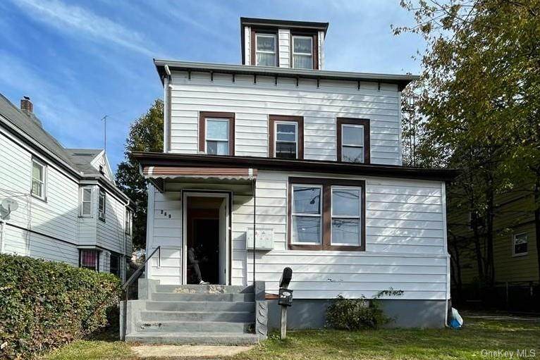 249 6th Avenue - Photo 1
