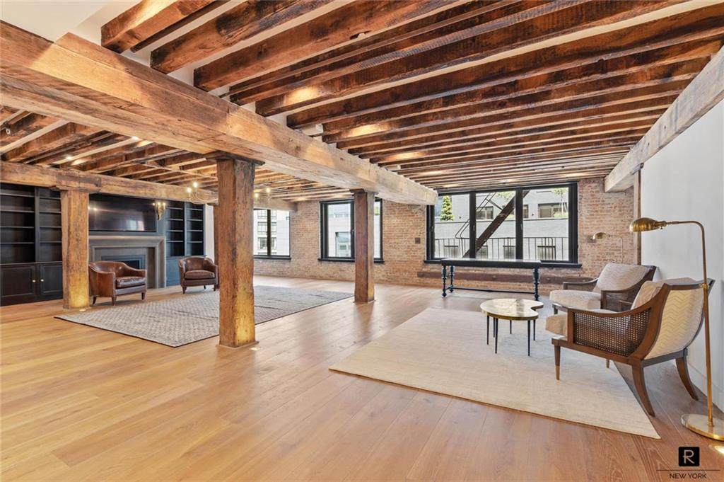 466 Washington Street - Photo 1