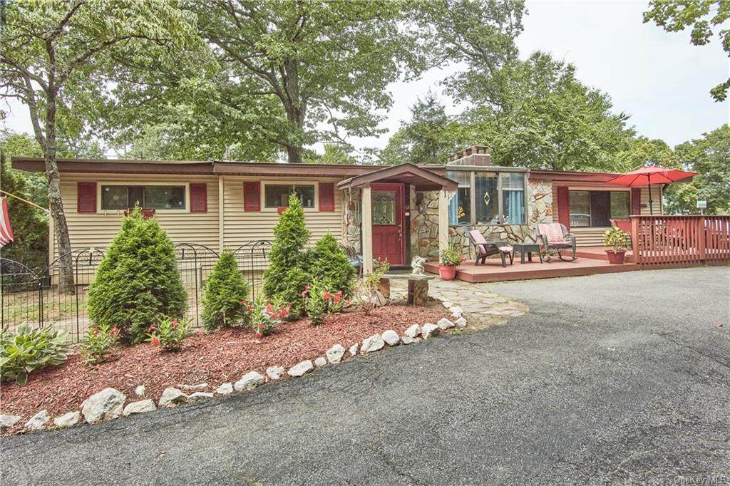 1 Ridge Lane - Photo 1