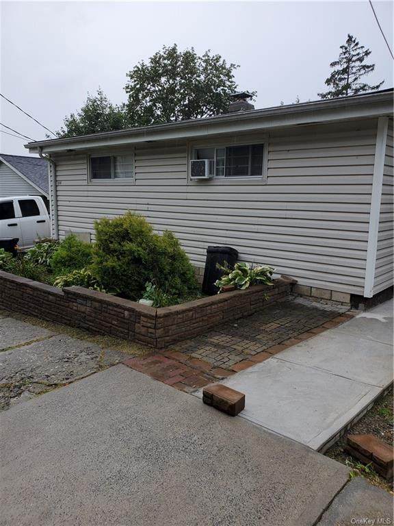 522 James Street - Photo 1