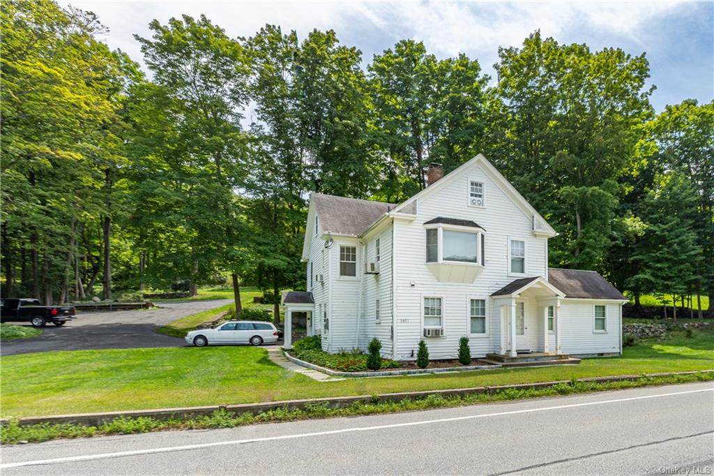 3951 Danbury Road - Photo 1