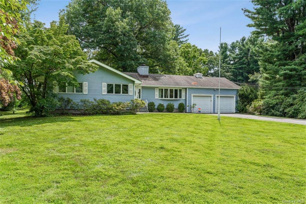 537 Hilltop Road - Photo 1