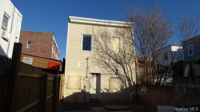 103-18 Martense Avenue - Photo 1