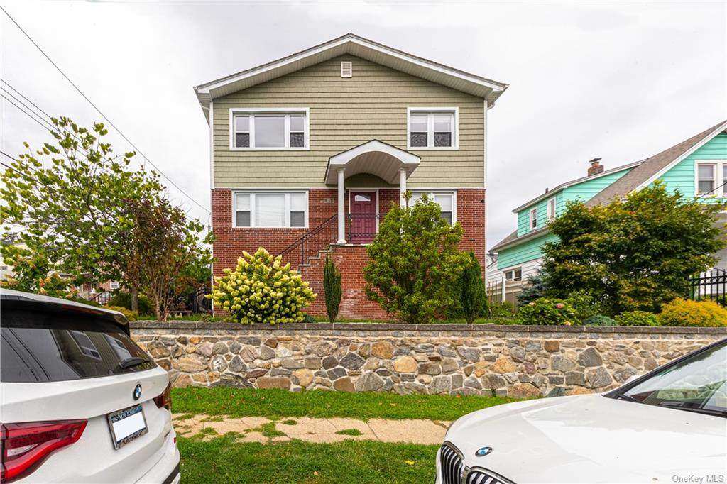 85 Sumner Avenue - Photo 1