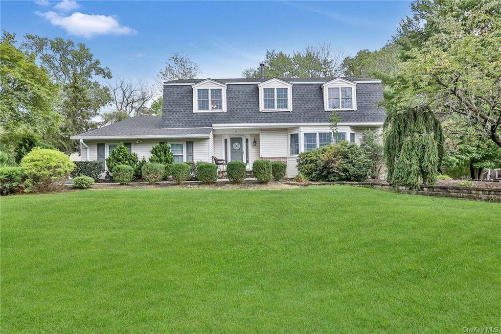 8 Topaz Court - Photo 1