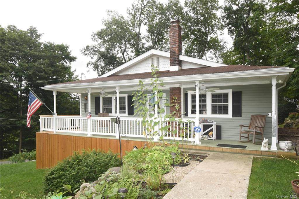 32 Lawrence Drive - Photo 1
