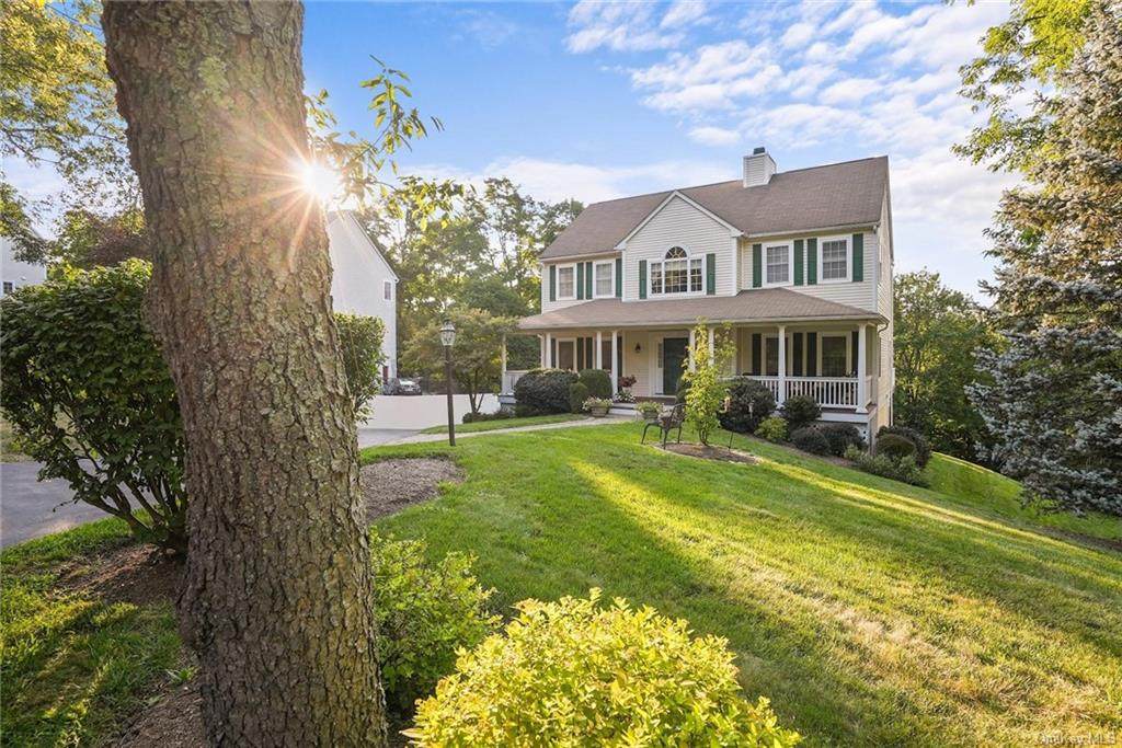 105 Scenic Drive - Photo 1