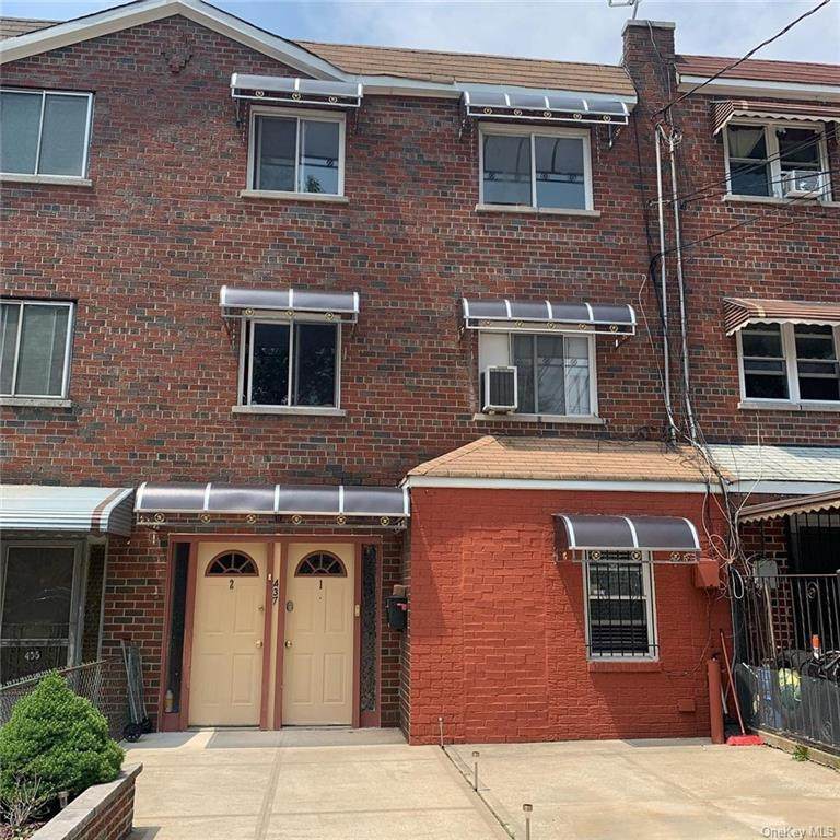437 Torry Avenue - Photo 1